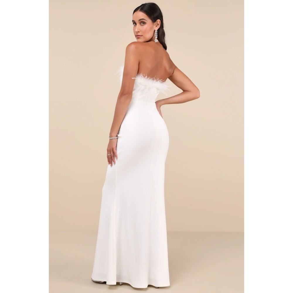 NWT Lulus Extraordinary Glam White Feather Strapless Mermaid Maxi Dress L - Picture 2 of 4